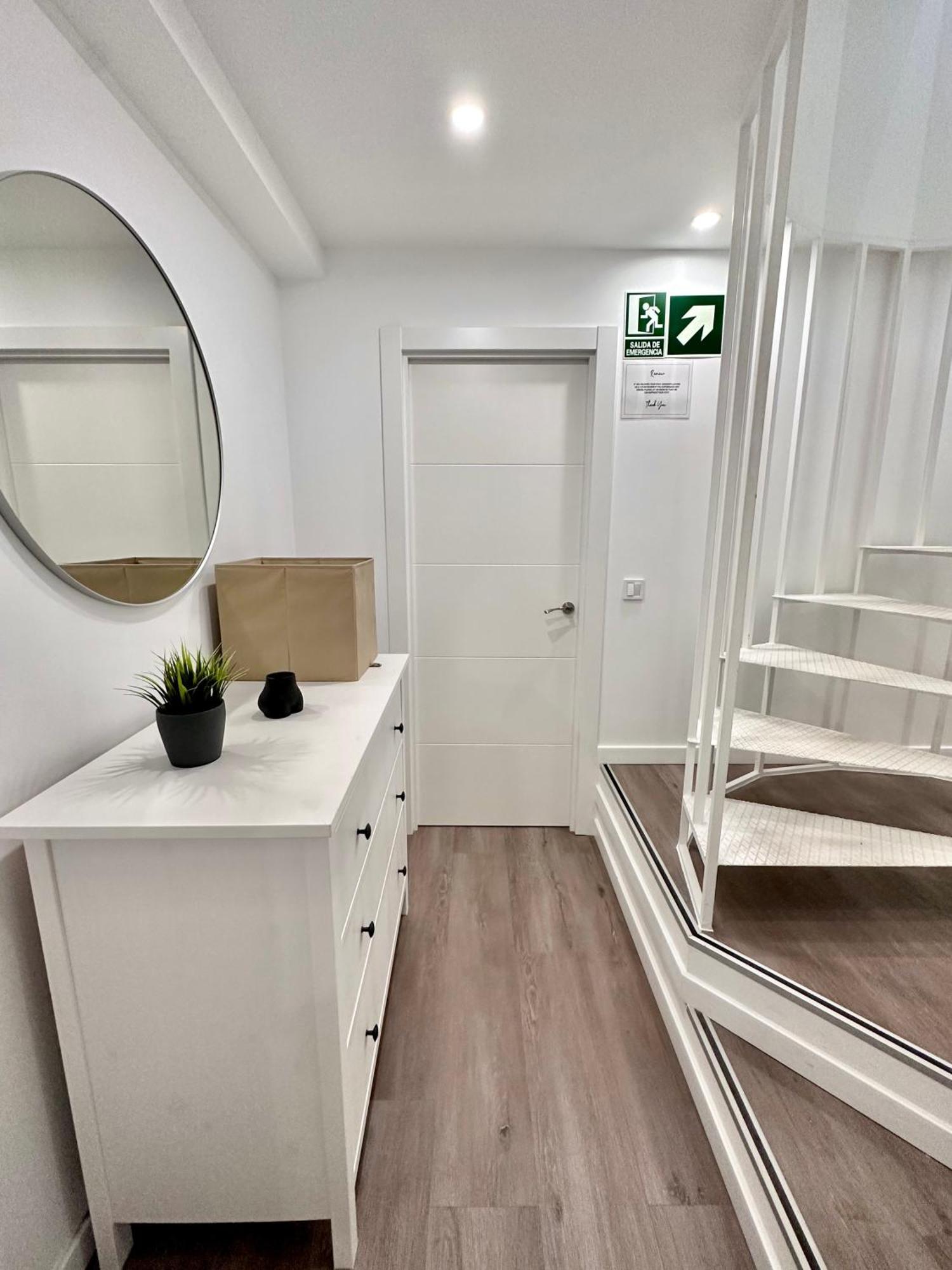 Loft Moderno En Madridアパートメント エクステリア 写真